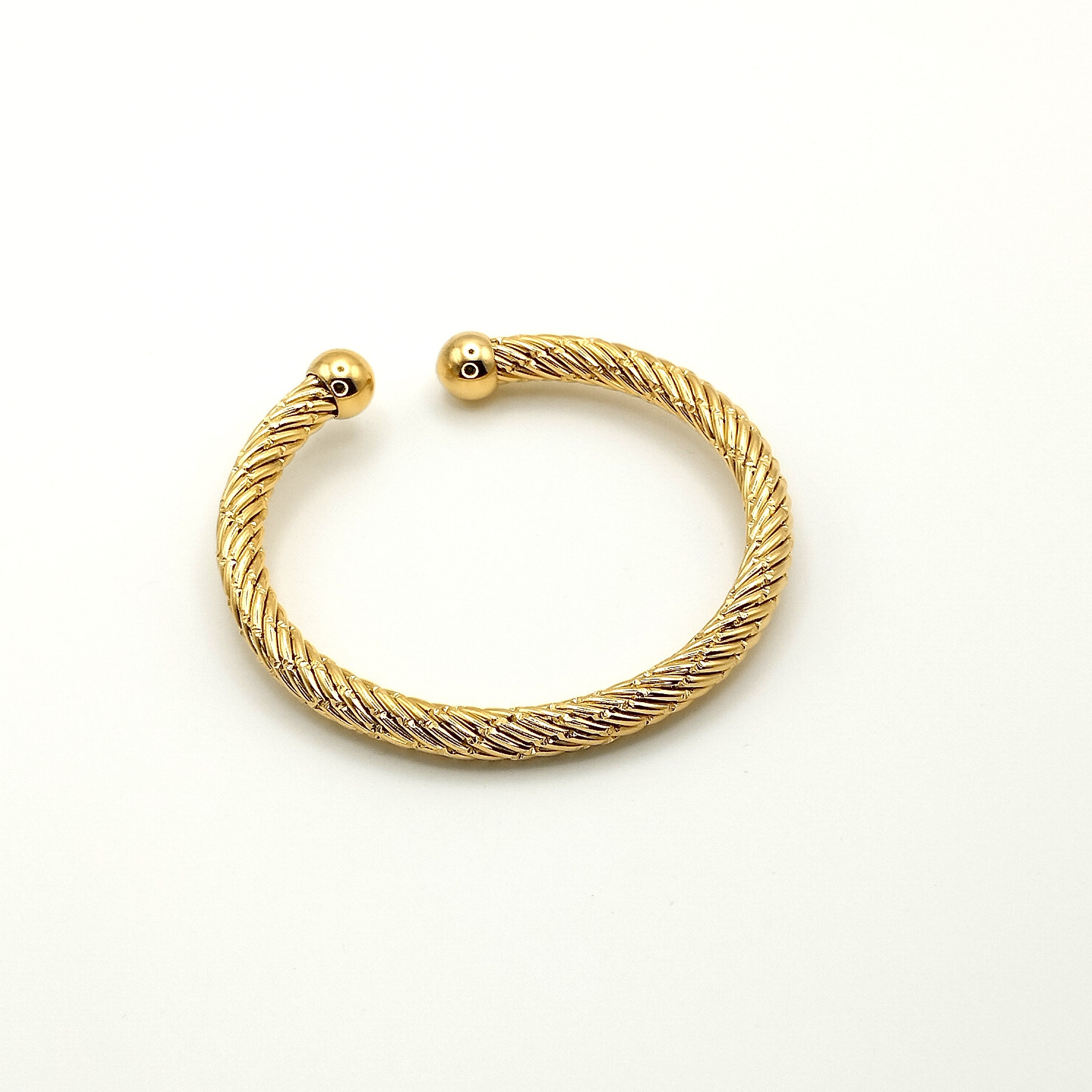 Χειροπέδα με χοντρή πλεξούδα