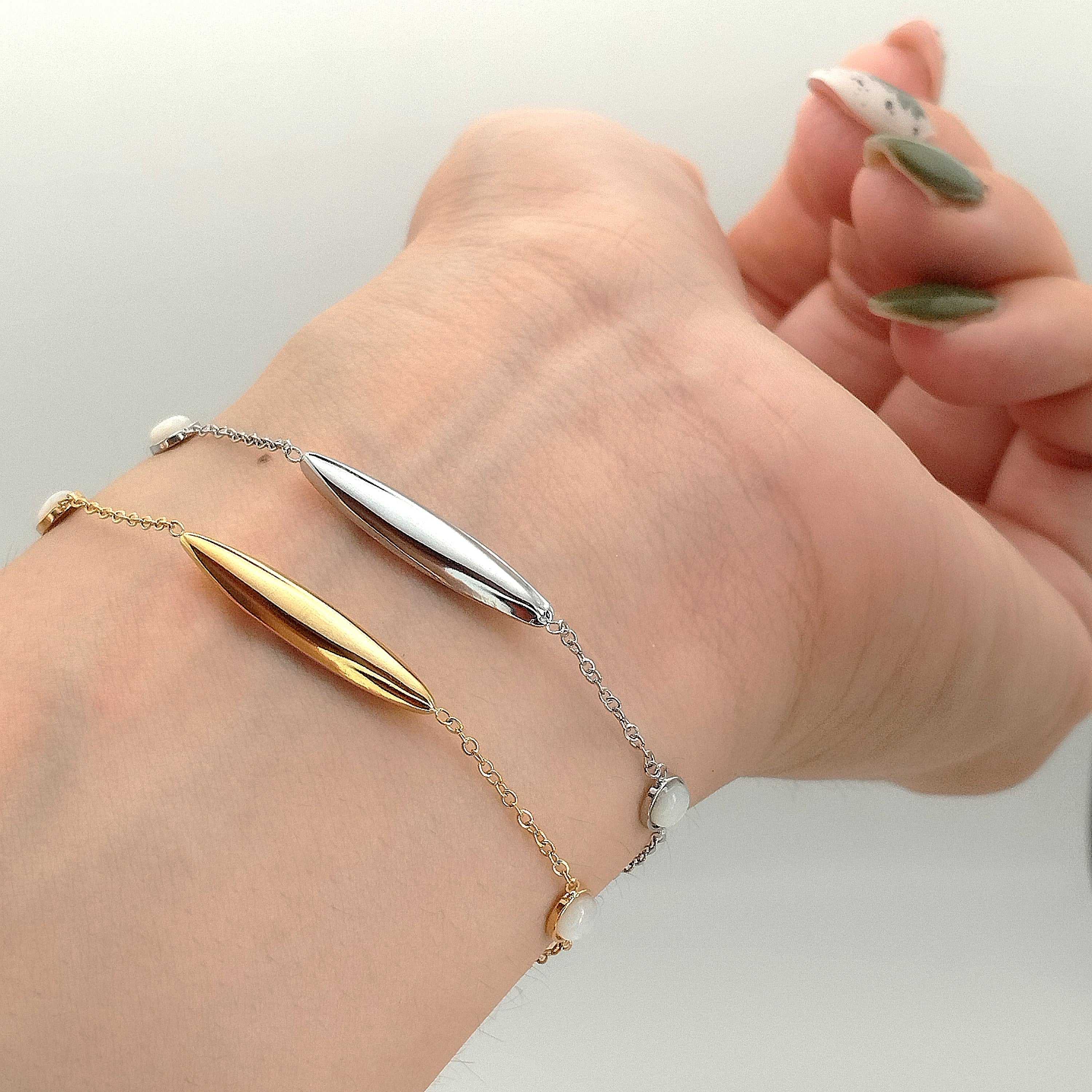 Βραχιόλι minimal με μαργαριτάρια