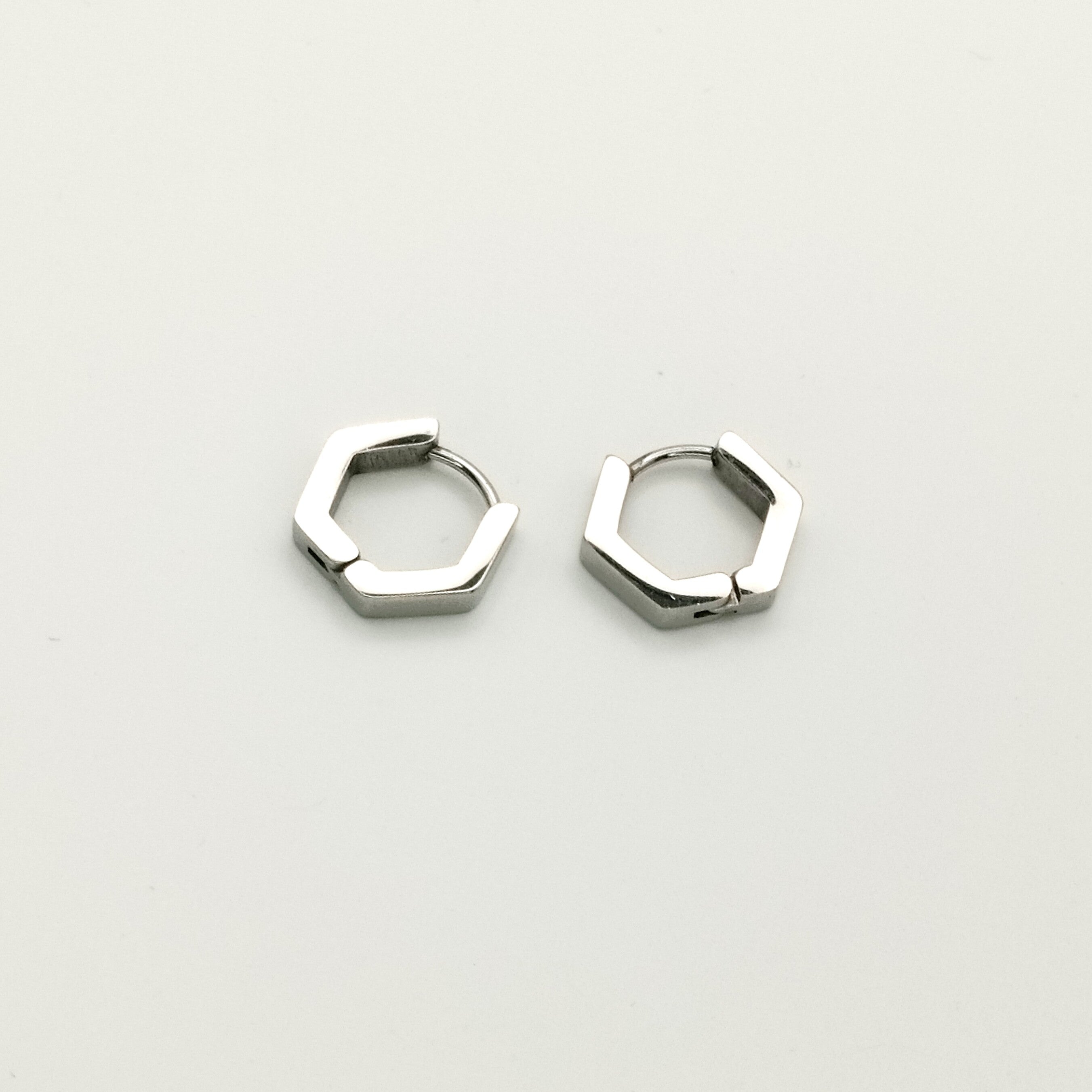 Σκουλαρίκια πολύγωνα