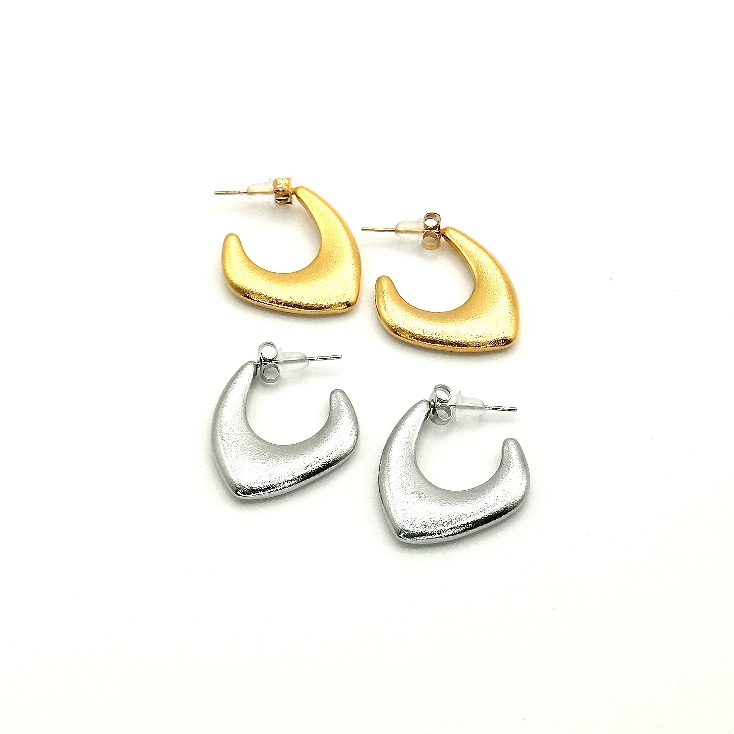 Σκουλαρίκια V