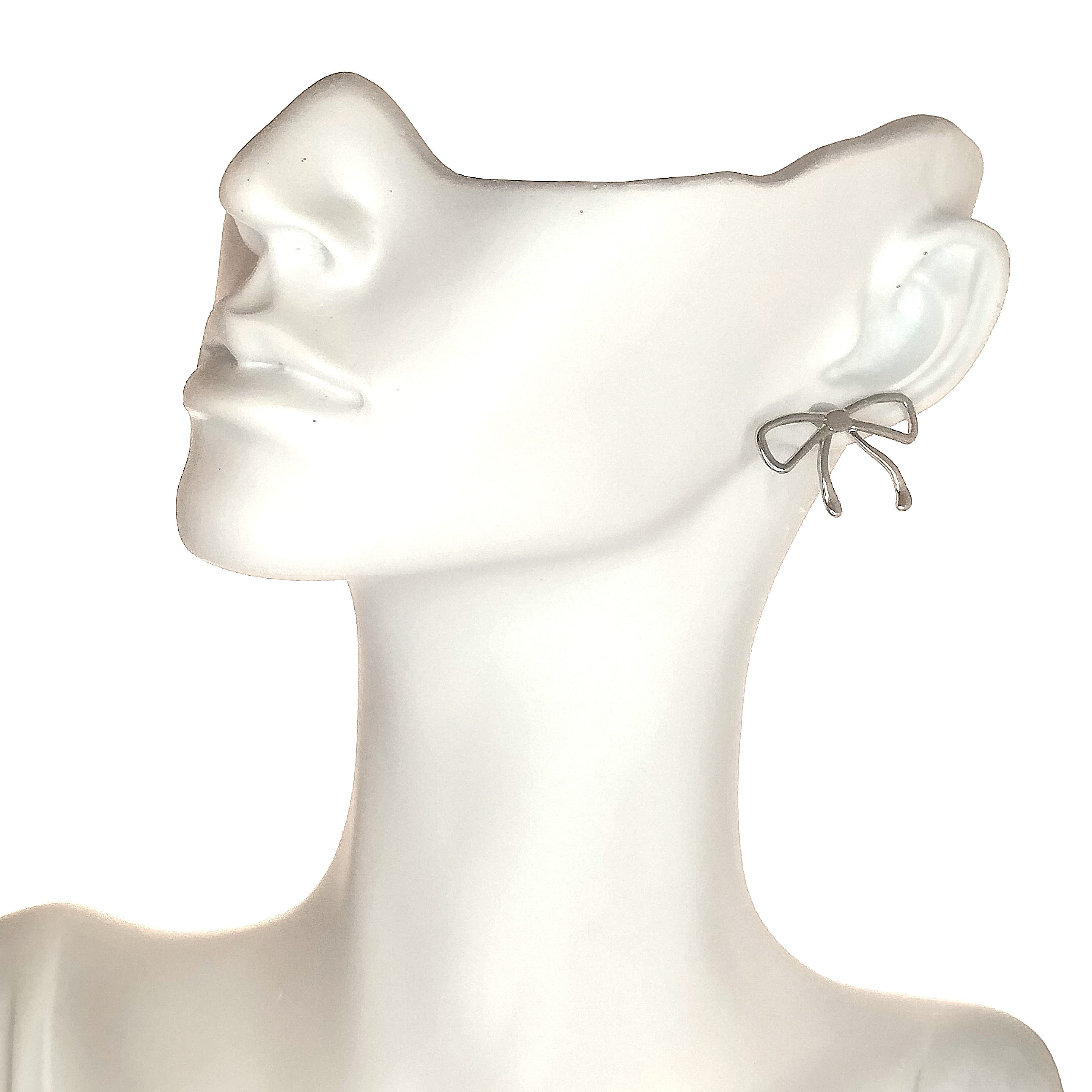 Σκουλαρίκια minimal φιόγκος