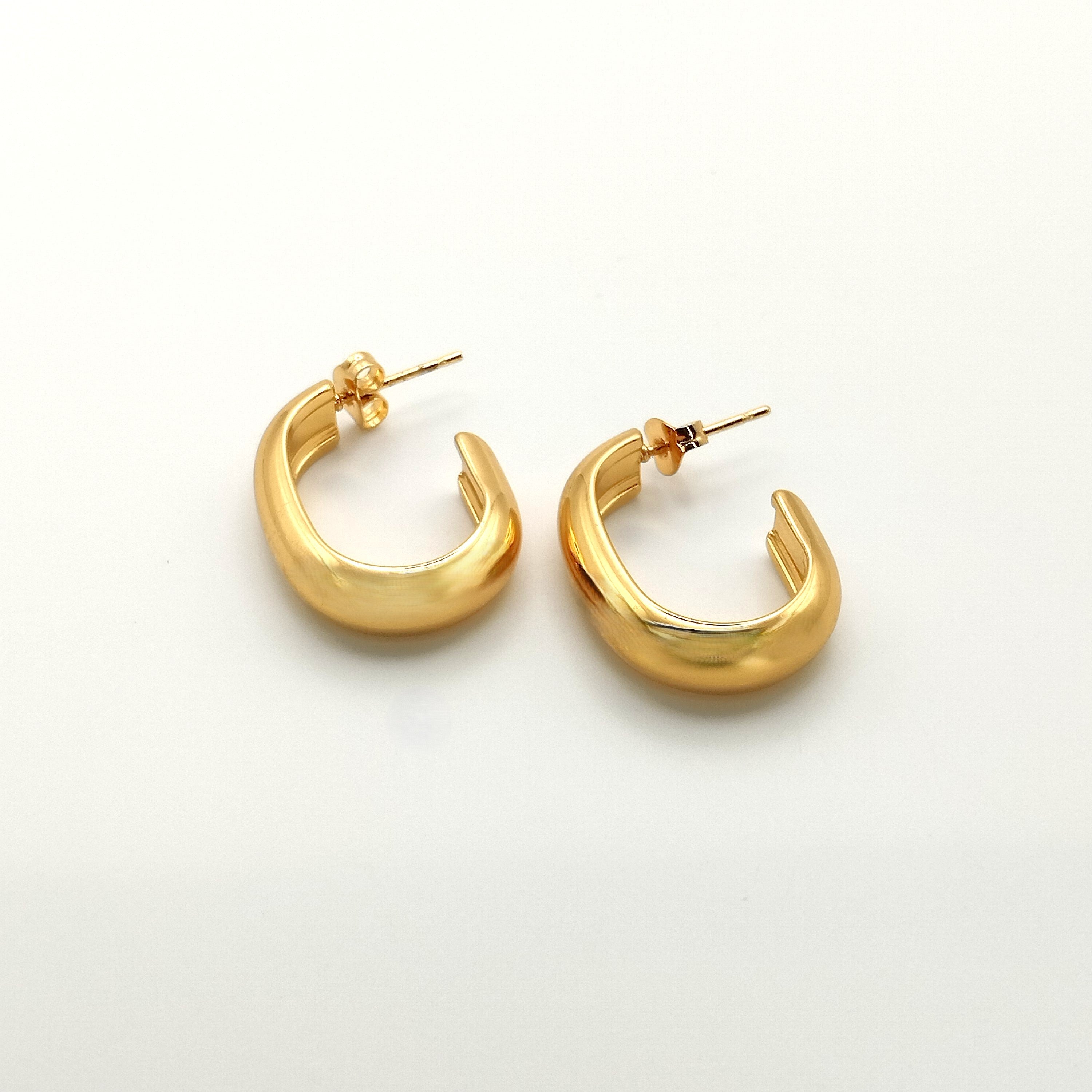 Σκουλαρίκια minimal