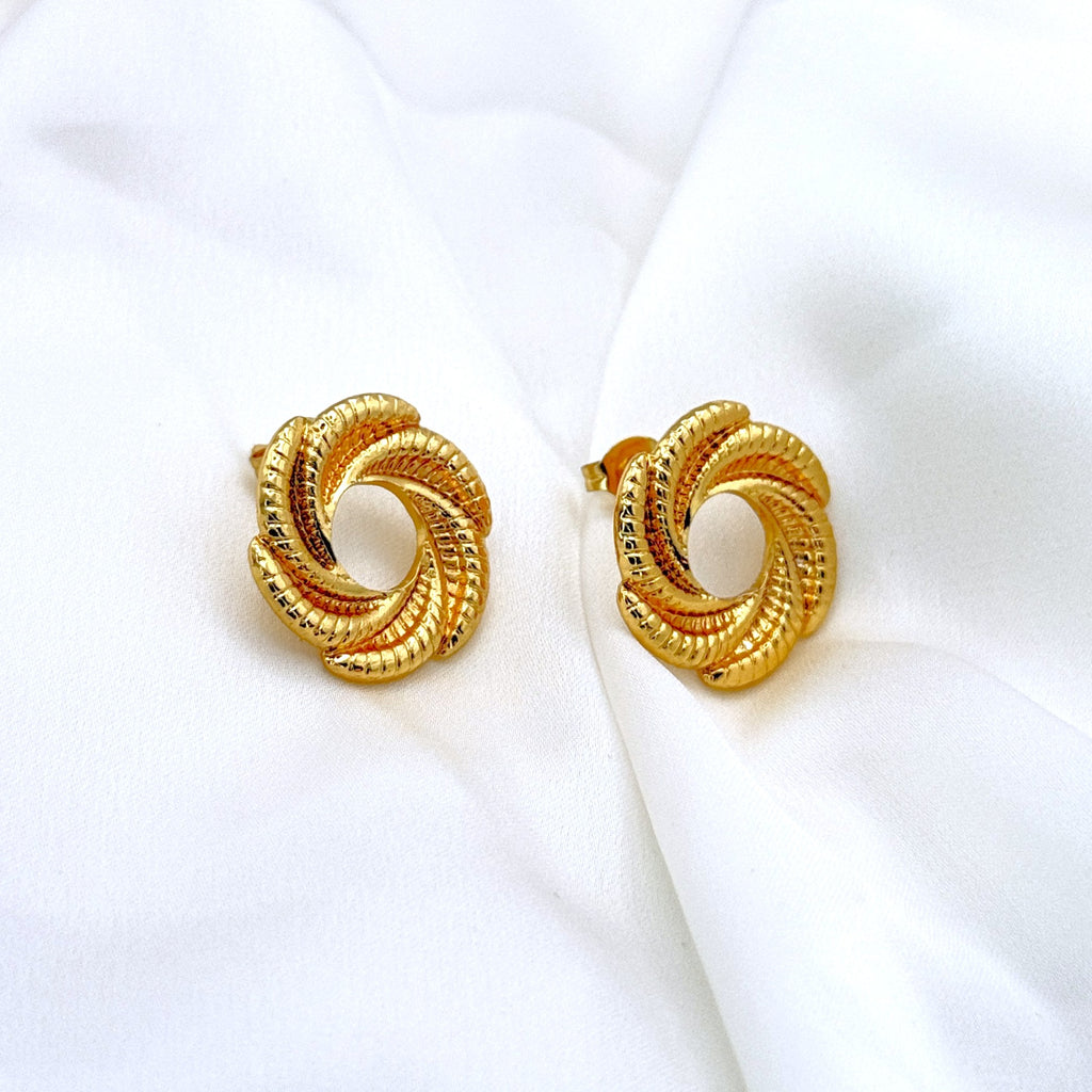 Σκουλαρίκια Ατσάλινα Κυκλικά Με Πλεκτό Σχέδιο Σπείρα