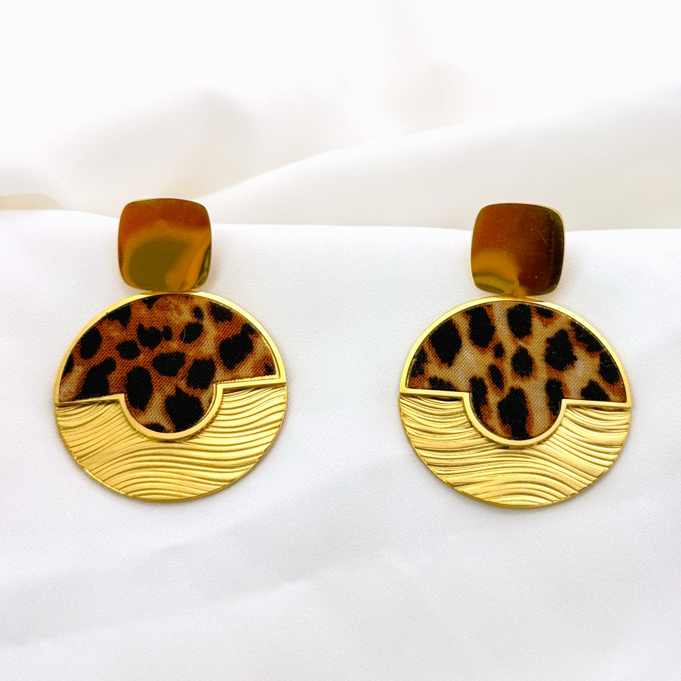 Σκουλαρίκια Ατσάλινα Statement Κρίκοι Με Leopard Print