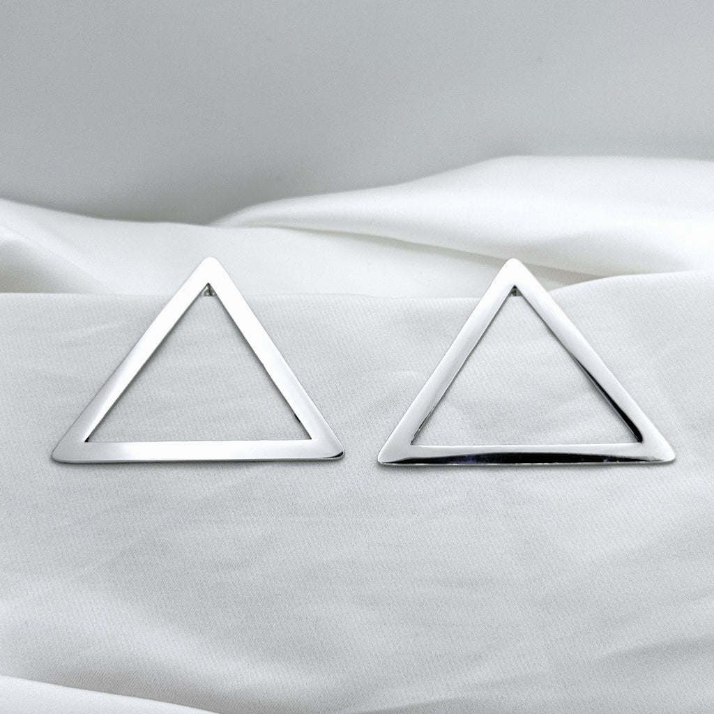 Σκουλαρίκια Ατσάλινα Γεωμετρικό Τρίγωνο (Minimal)