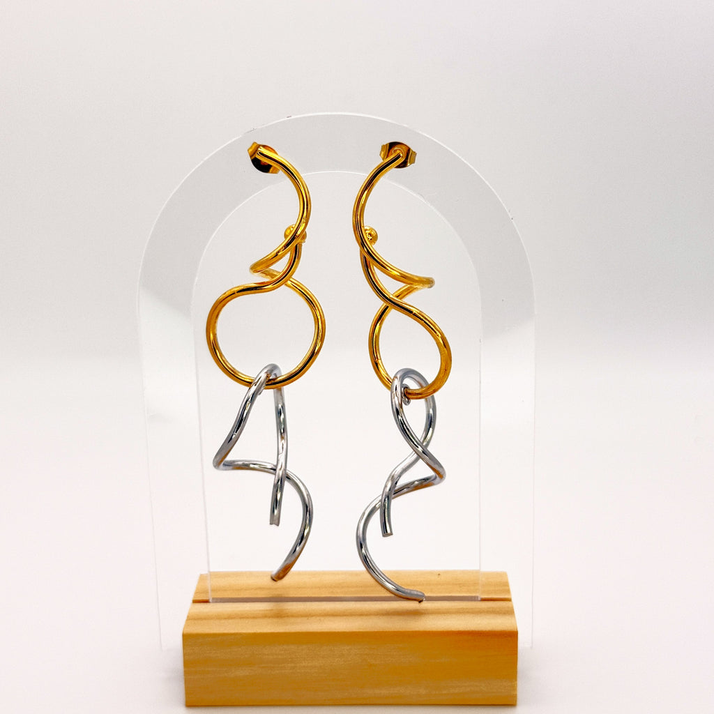 Μοντέρνα Σκουλαρίκια με Abstract Σπιράλ Σχεδιασμό