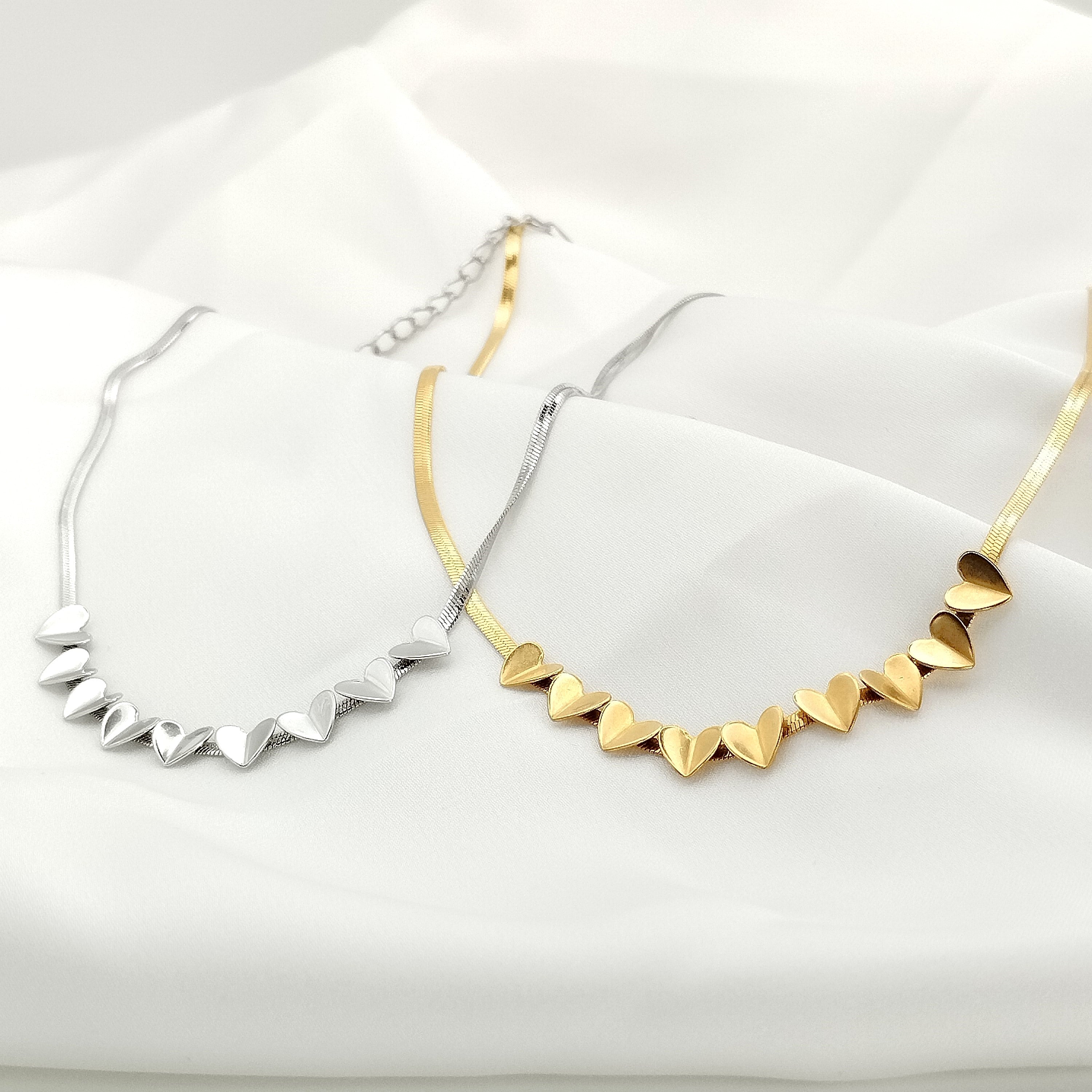 Κολιέ φίδι με καρδιές