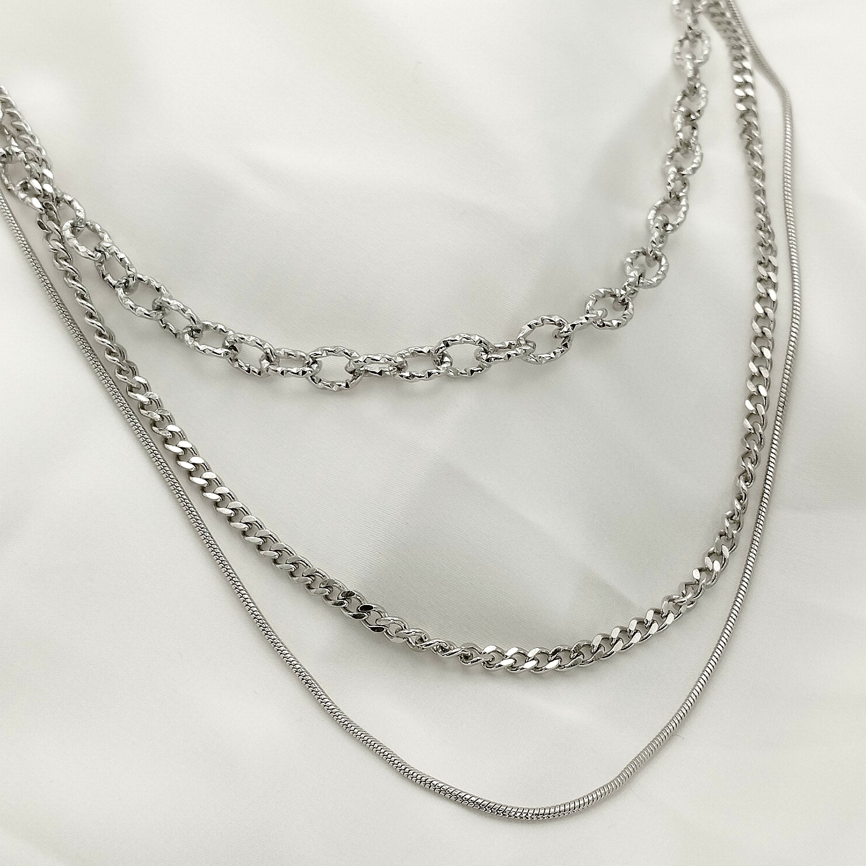 Κολιέ Τριπλό Με Καδένες