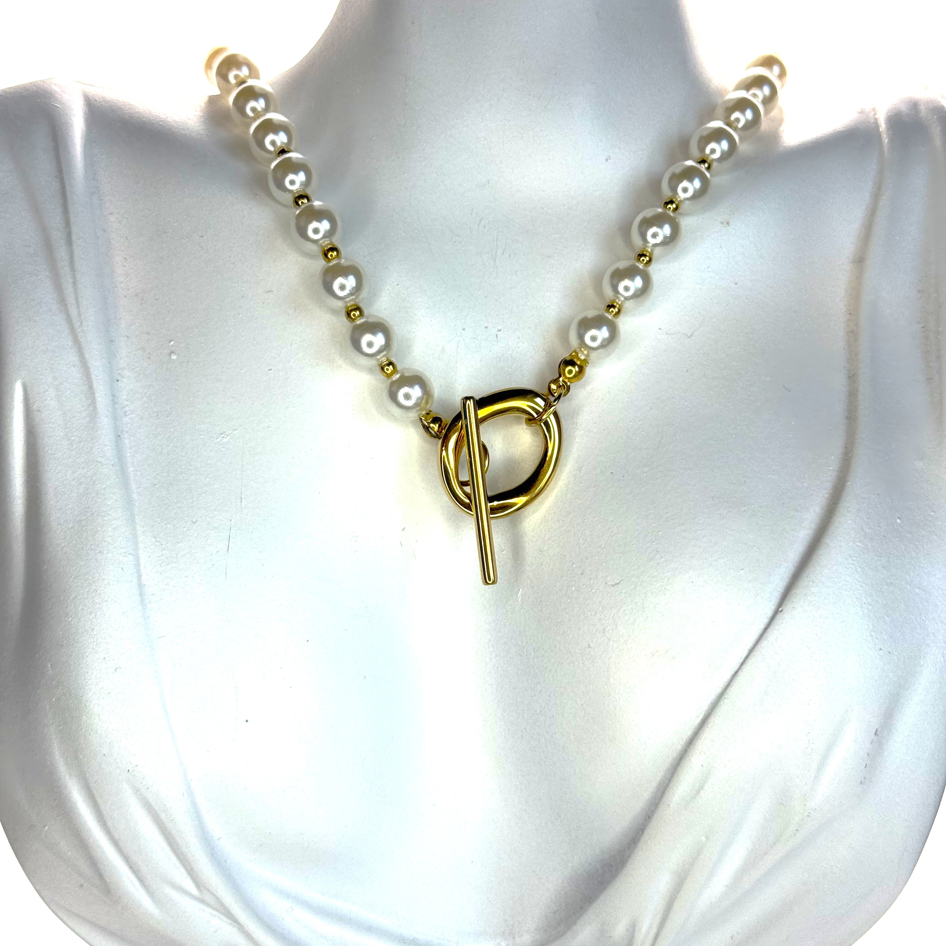 Κολιέ Με Μαργαριτάρια