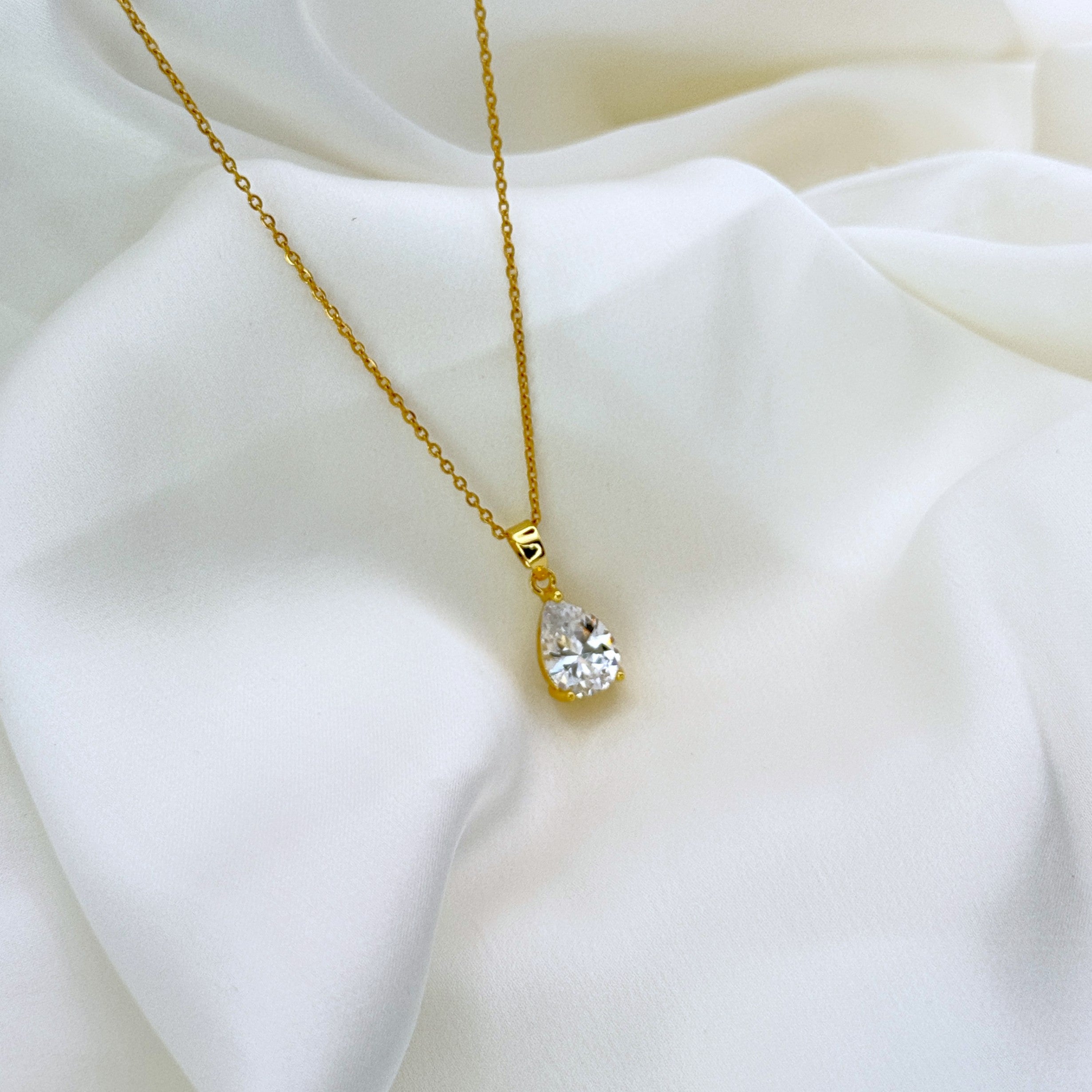 Κολιέ Ατσάλινο Μονόπετρο Ζιργκόν Σχέδιο Δάκρυ