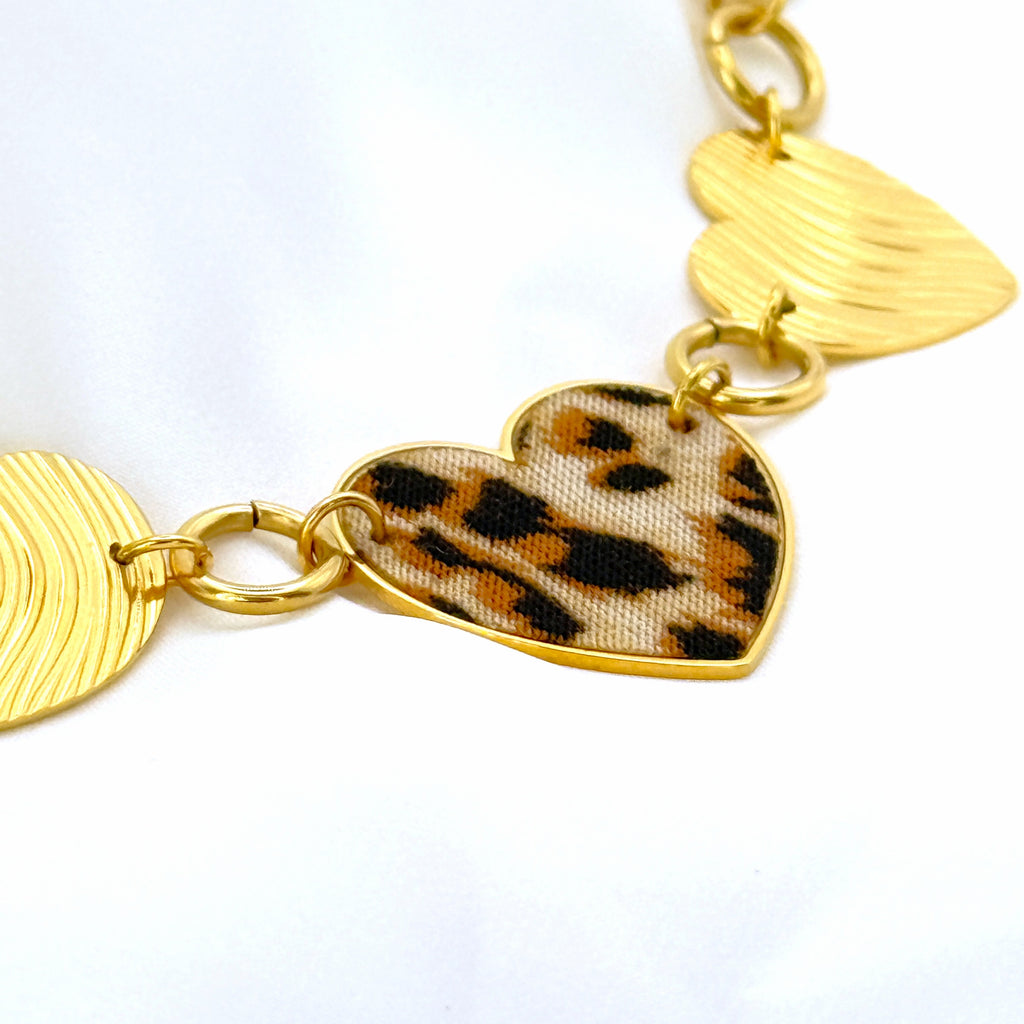 Κολιέ Ατσάλινο Τσόκερ Με Καρδιές Leopard Print