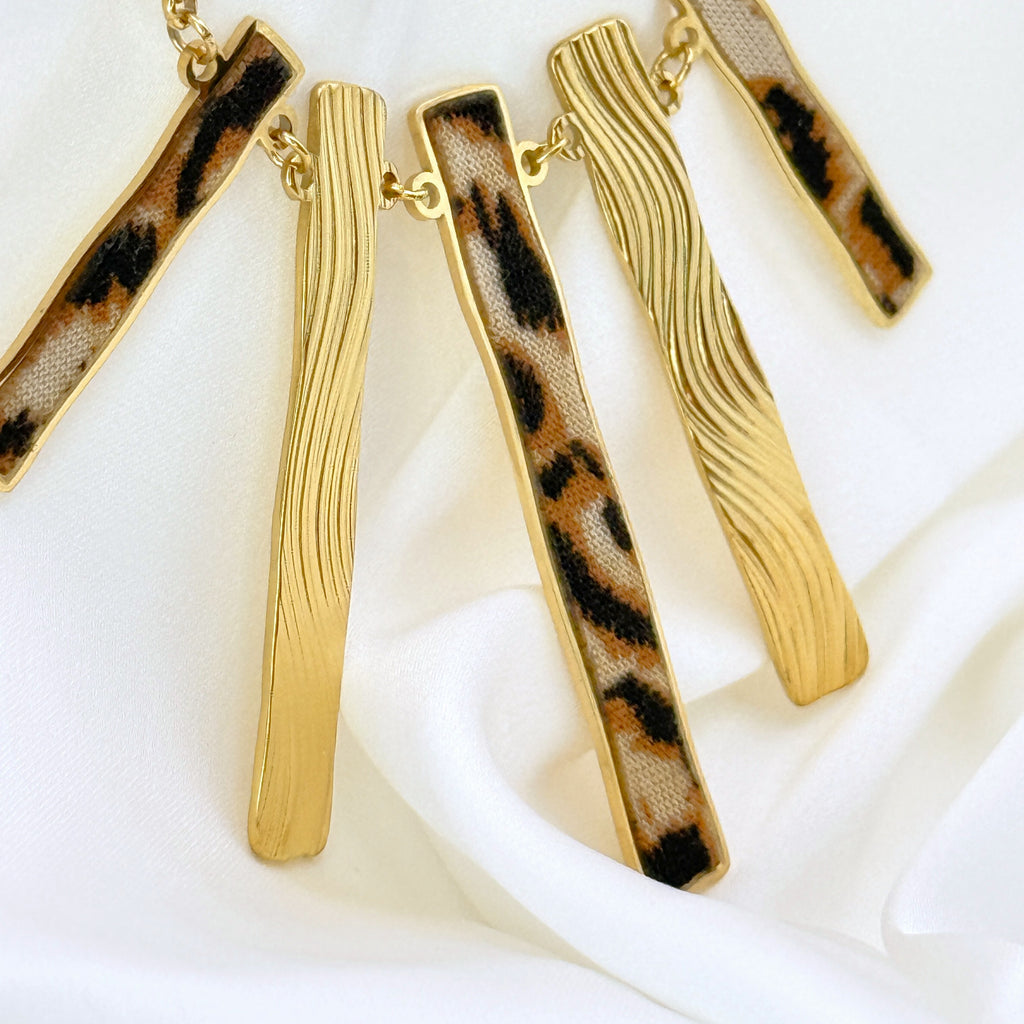 Κολιέ Ατσάλινο Τσόκερ Με Μπάρες Leopard Print