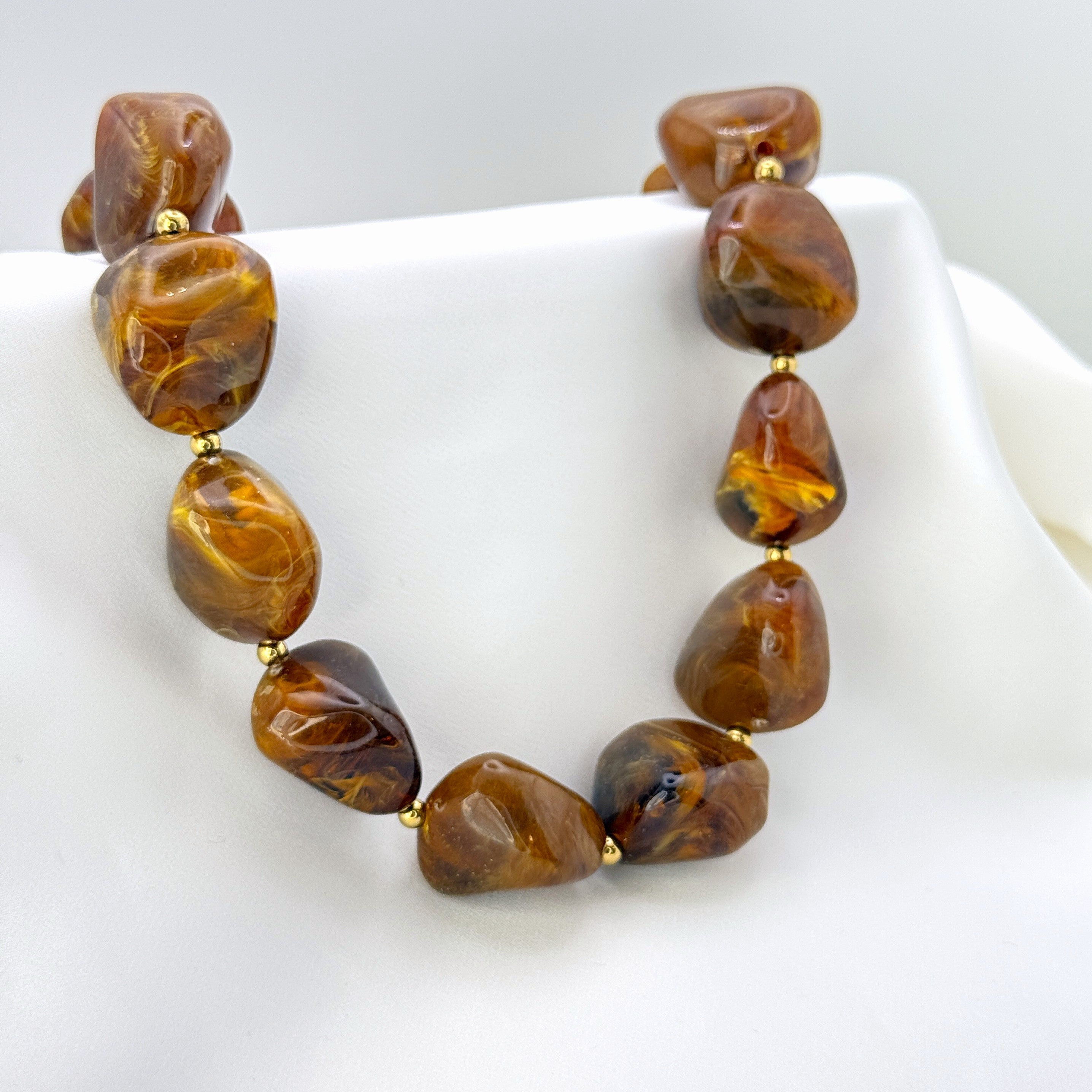 Chunky Κολιέ Με Μεγάλες Χάντρες Ρητίνης