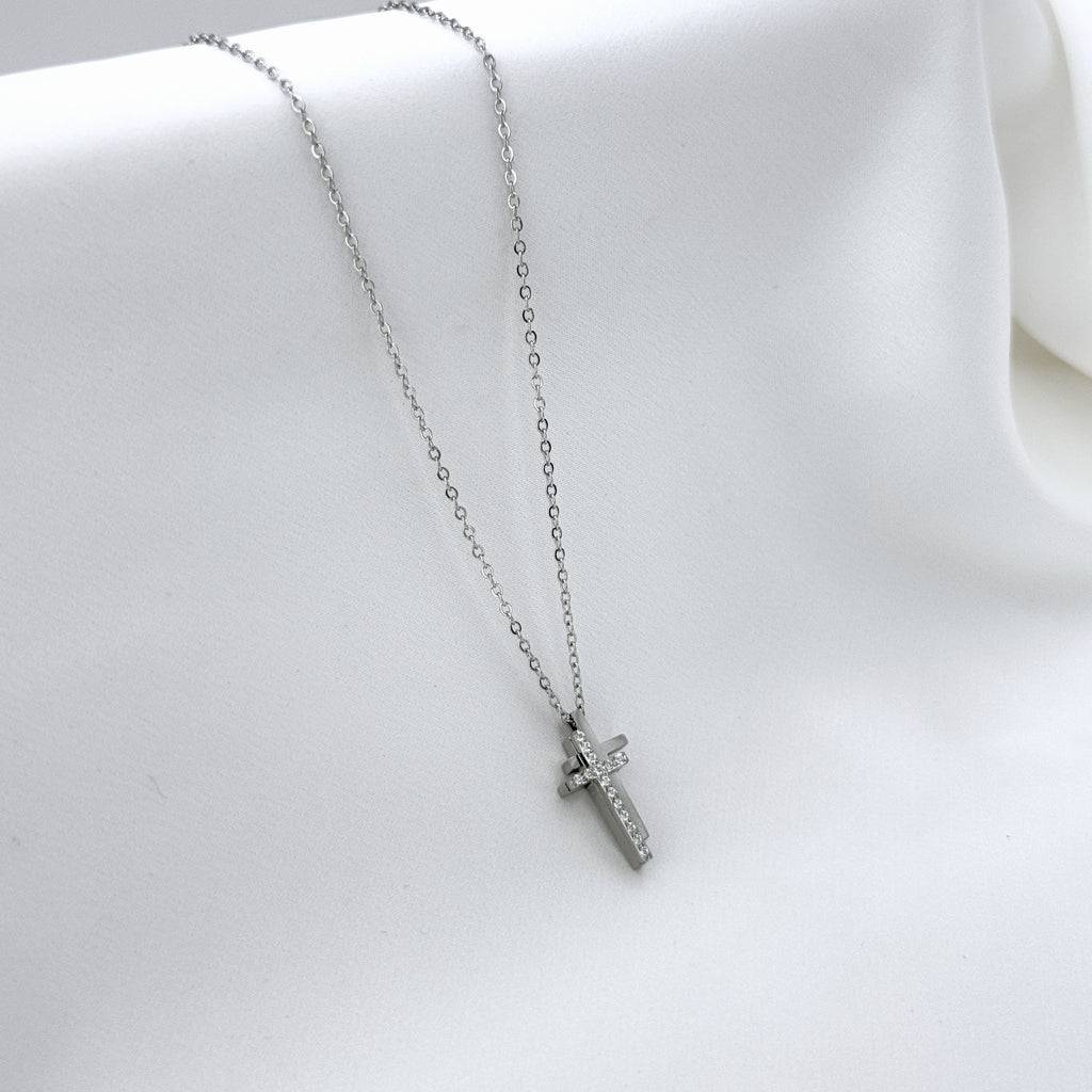 Κολιέ "Double Layer Cross" Με Κρύσταλλα Και Μοντέρνο Σχεδιασμό