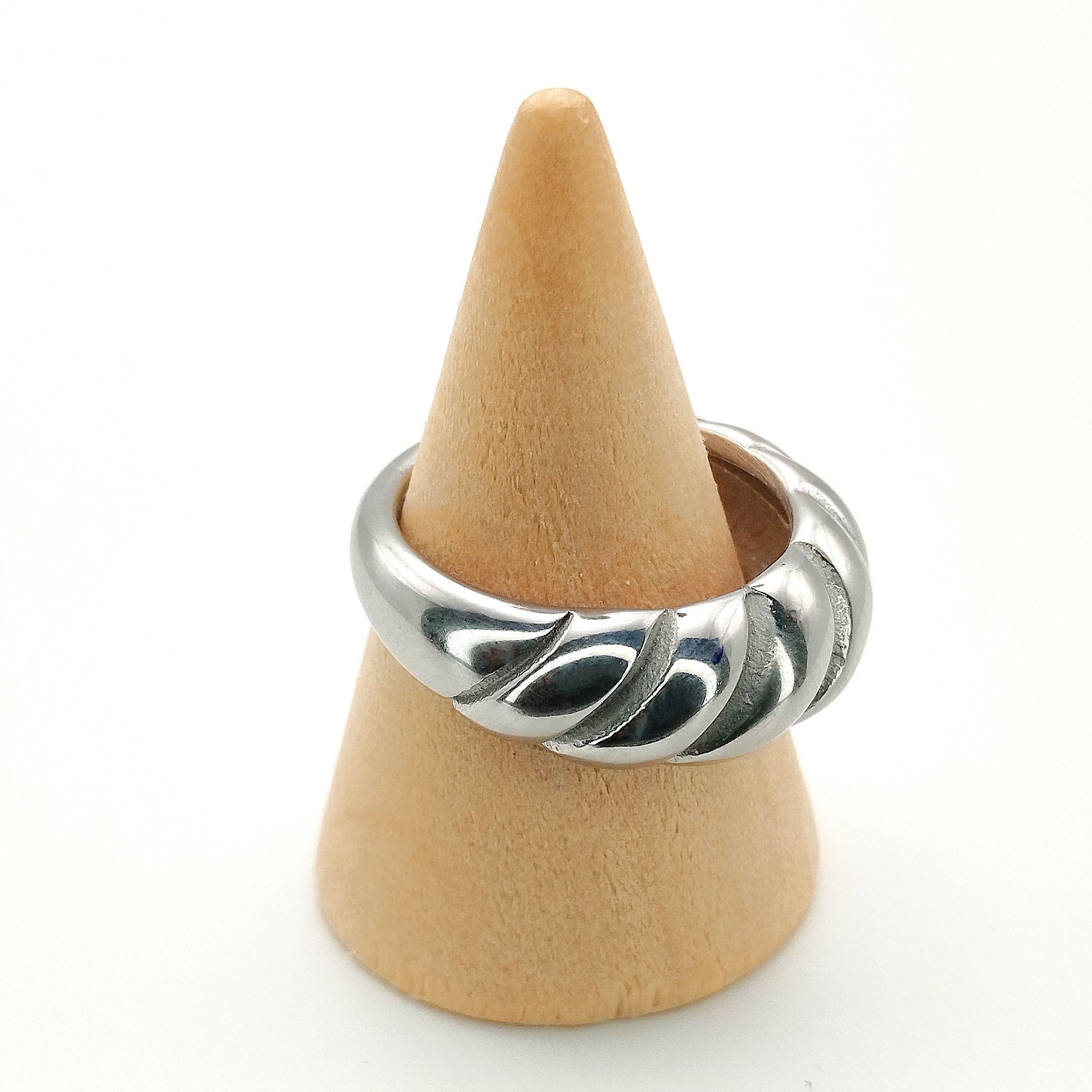 Δαχτυλίδι vintage σφυρήλατο