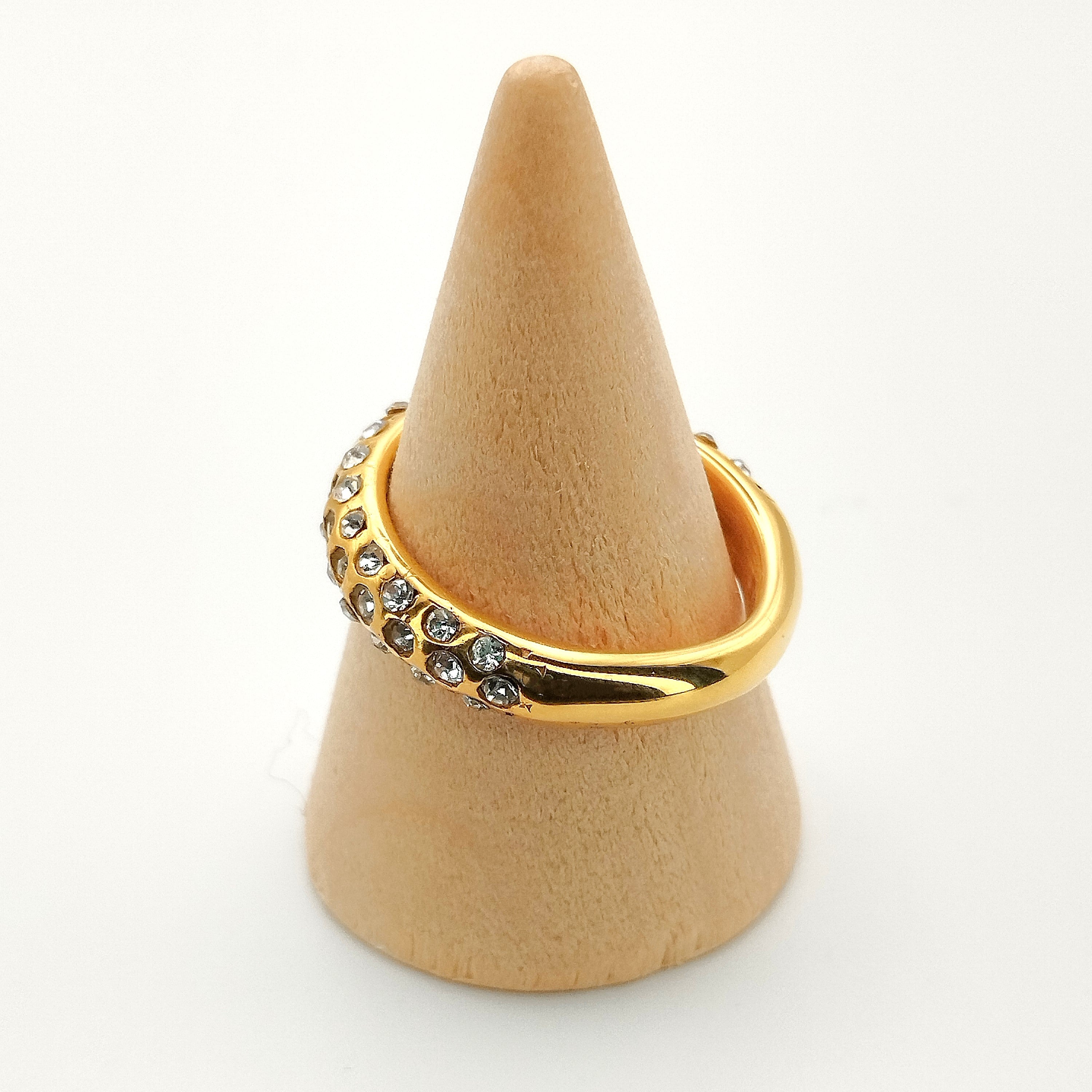 Βέρα με διαμάντια