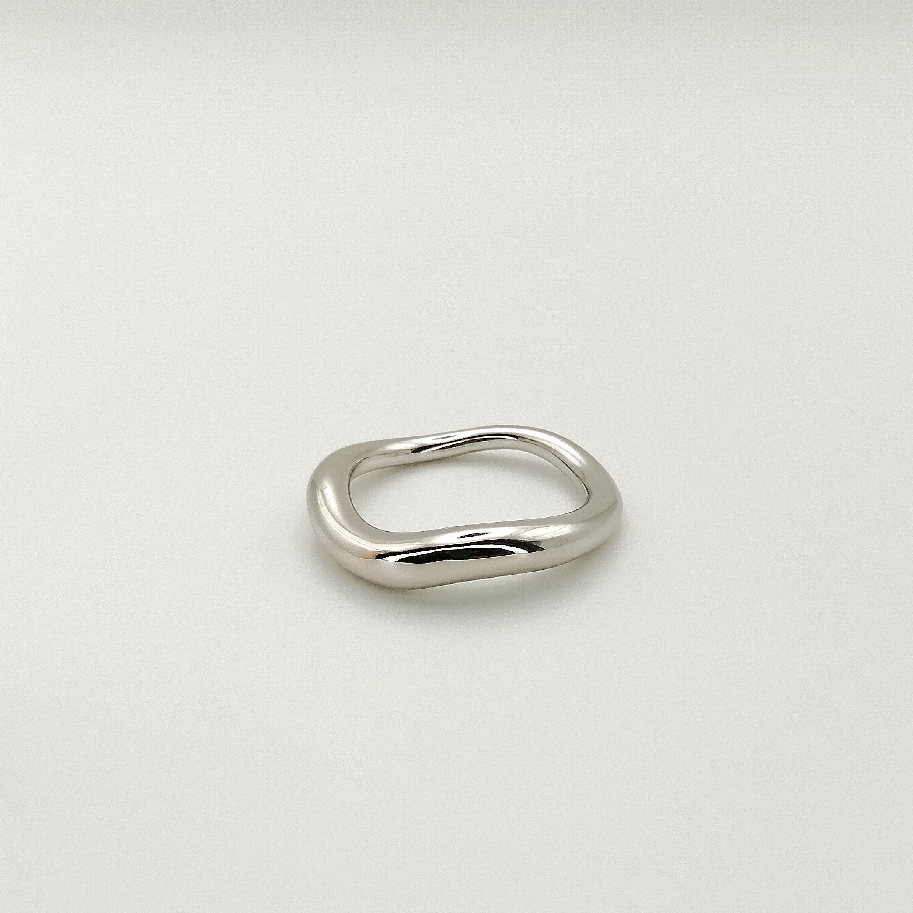 Βέρα μεγάλη ασύμμετρη