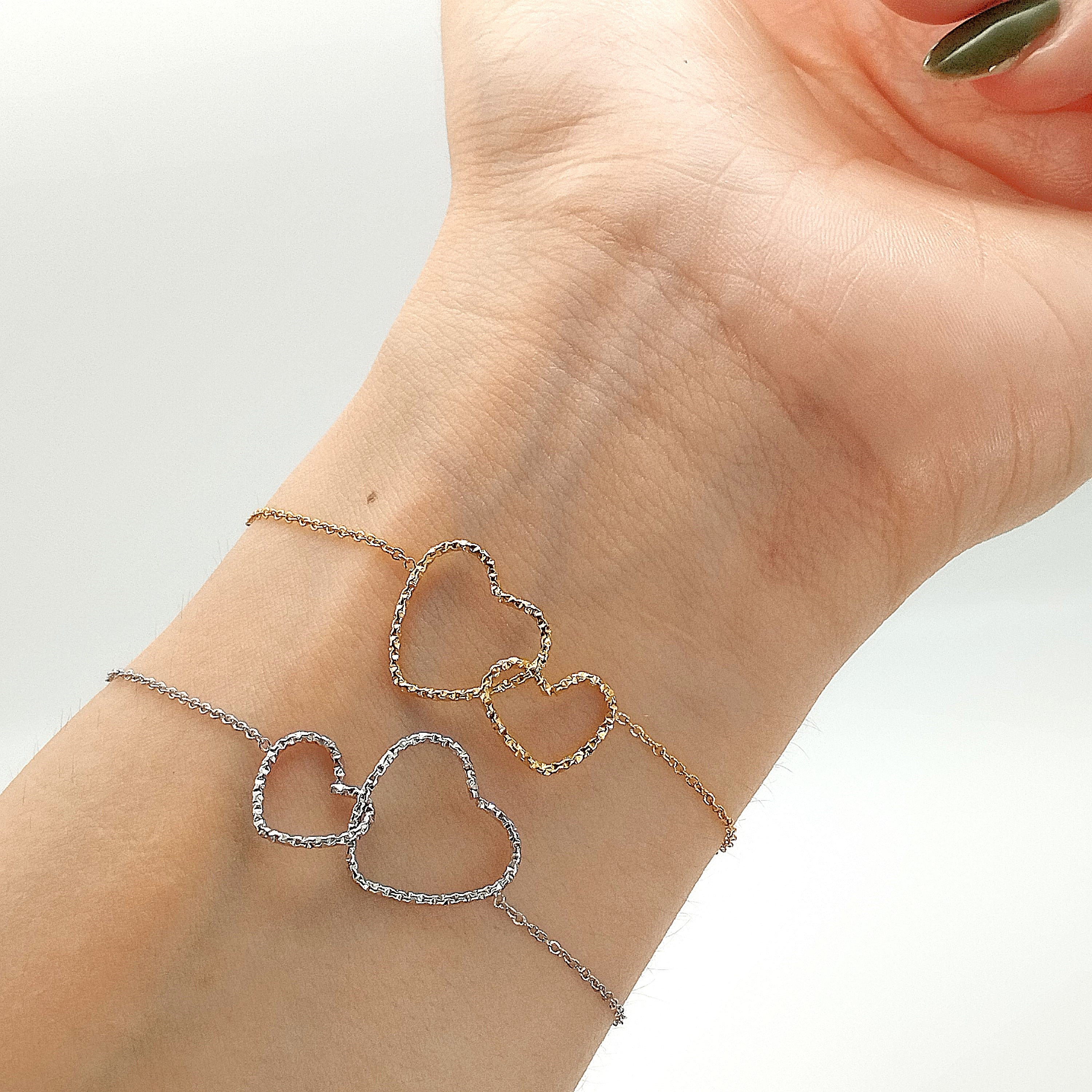 Βραχιόλι minimal με καρδιές 2