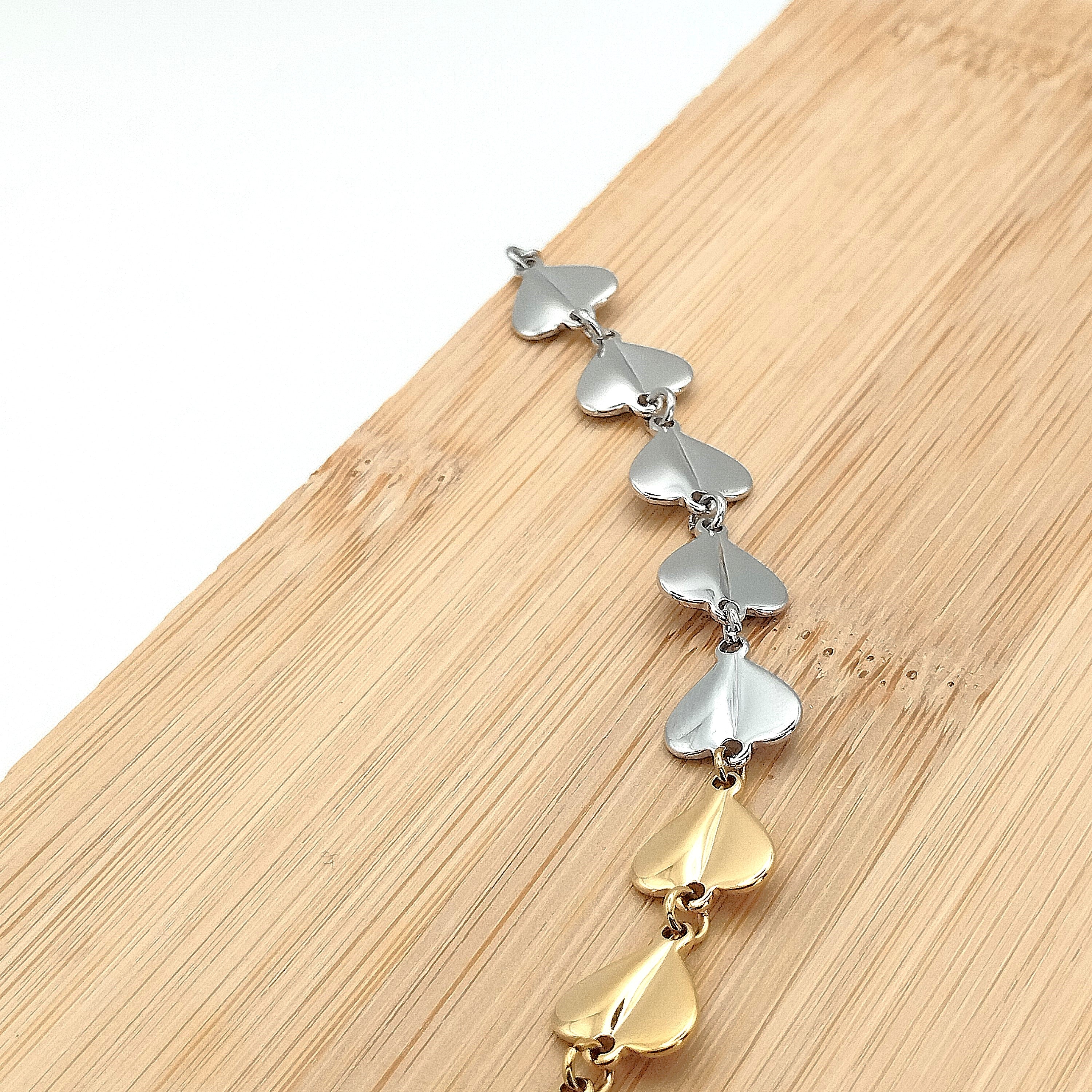 Βραχιόλι δίχρωμο με καρδιές 2